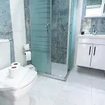Cozy 1br With Inviting Balcony