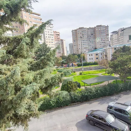 Cozy 1br With Inviting Balcony Appartement Büyükçekmece