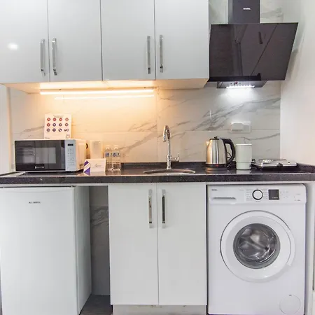 Cozy 1br With Inviting Balcony * Büyükçekmece