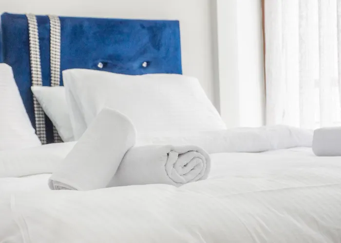 Cozy 1br With Inviting Balcony * اسطنبول