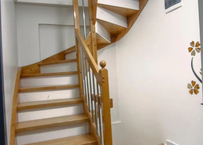 شقة Cozy 1br With Inviting Balcony اسطنبول