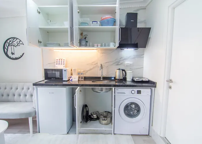 Cozy 1br With Inviting Balcony 公寓