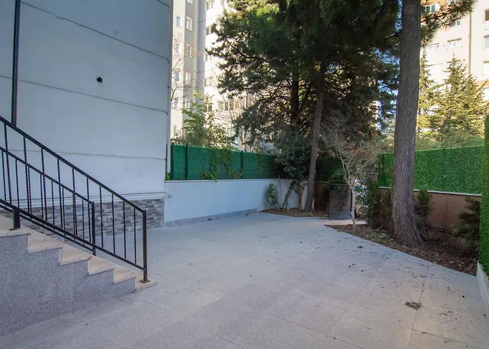 公寓 Cozy 1br With Inviting Balcony 伊斯坦布尔